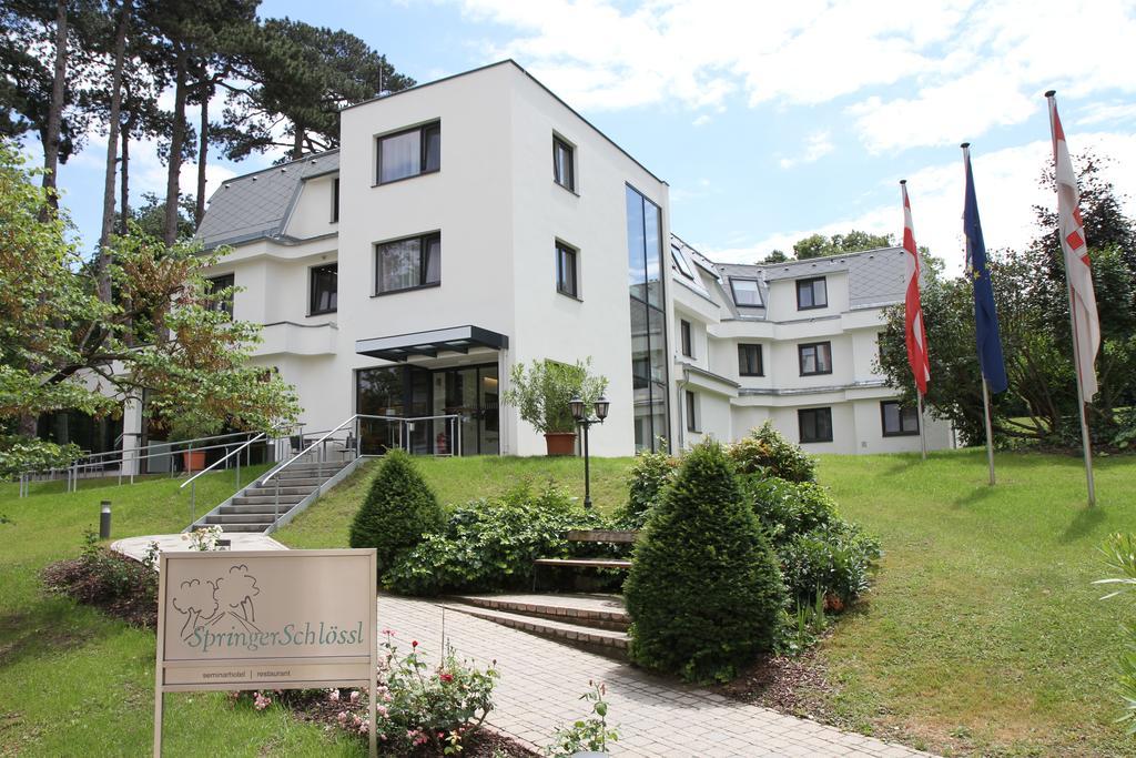 Seminarhotel Springer Schloessl Vienna Exterior photo